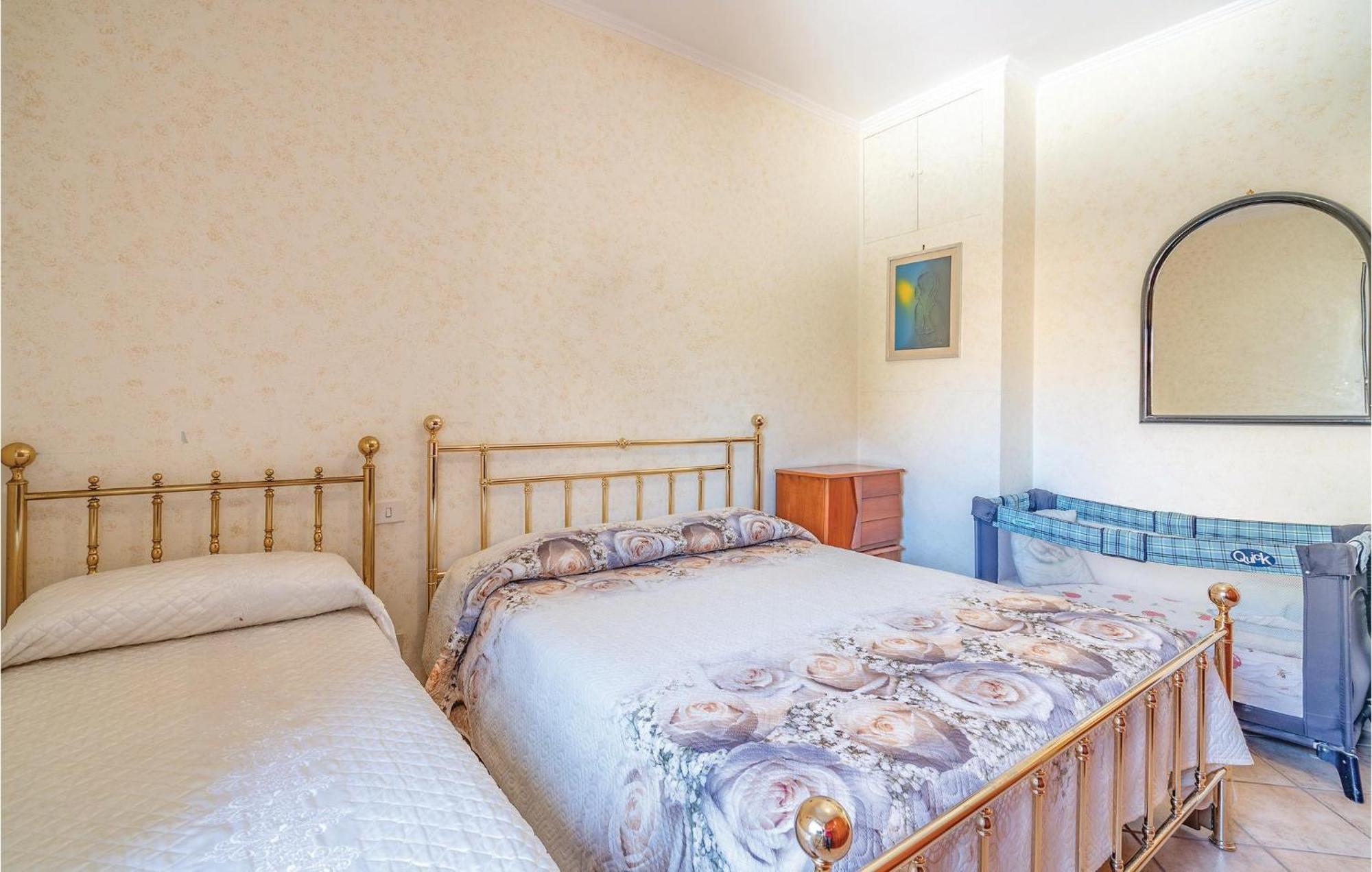 Gorgeous Apartment In Ladispoli Rm With Wifi Dış mekan fotoğraf