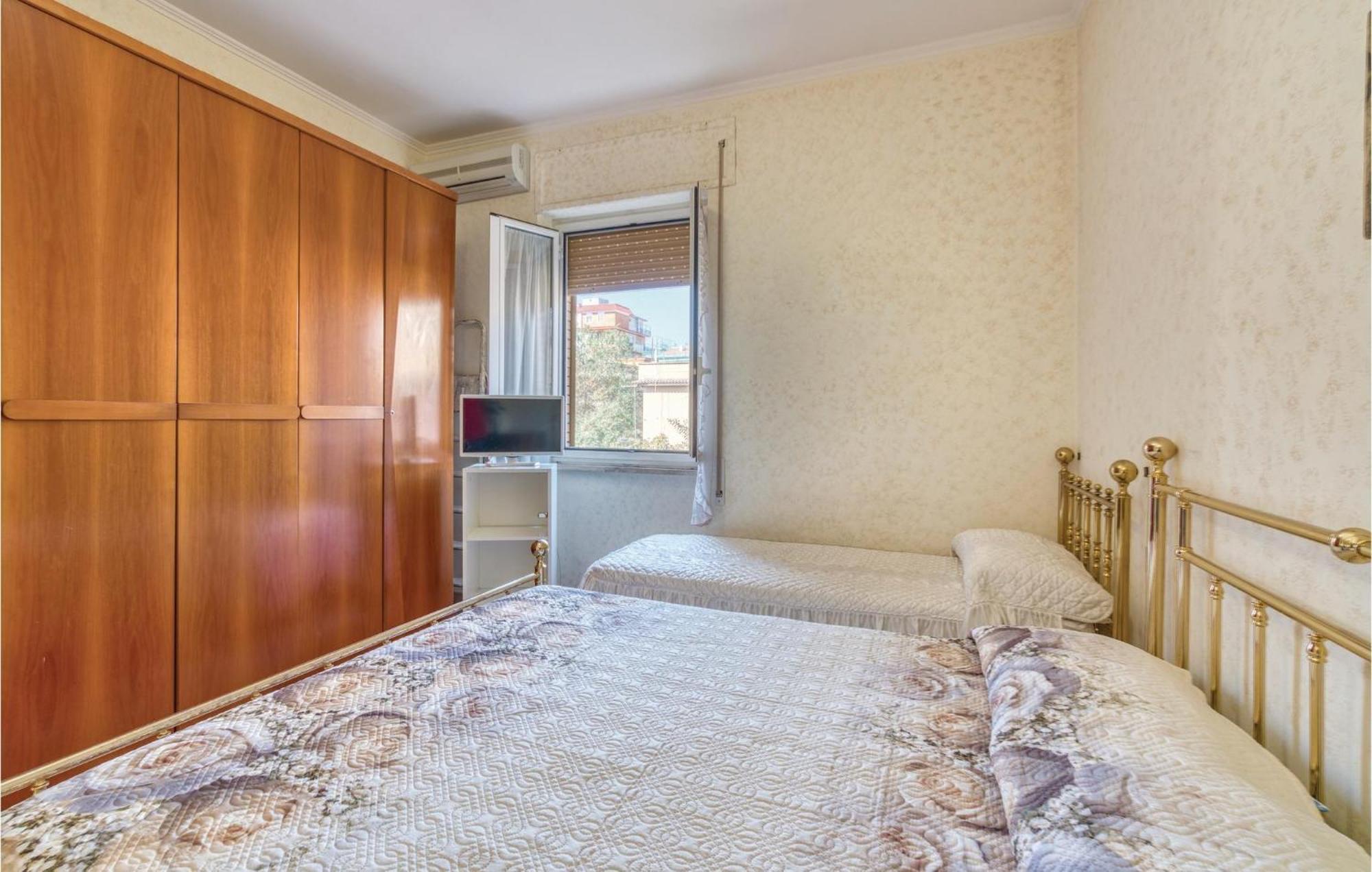 Gorgeous Apartment In Ladispoli Rm With Wifi Dış mekan fotoğraf